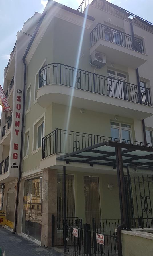 Appartement High Esteta Grand à Burgas Extérieur photo
